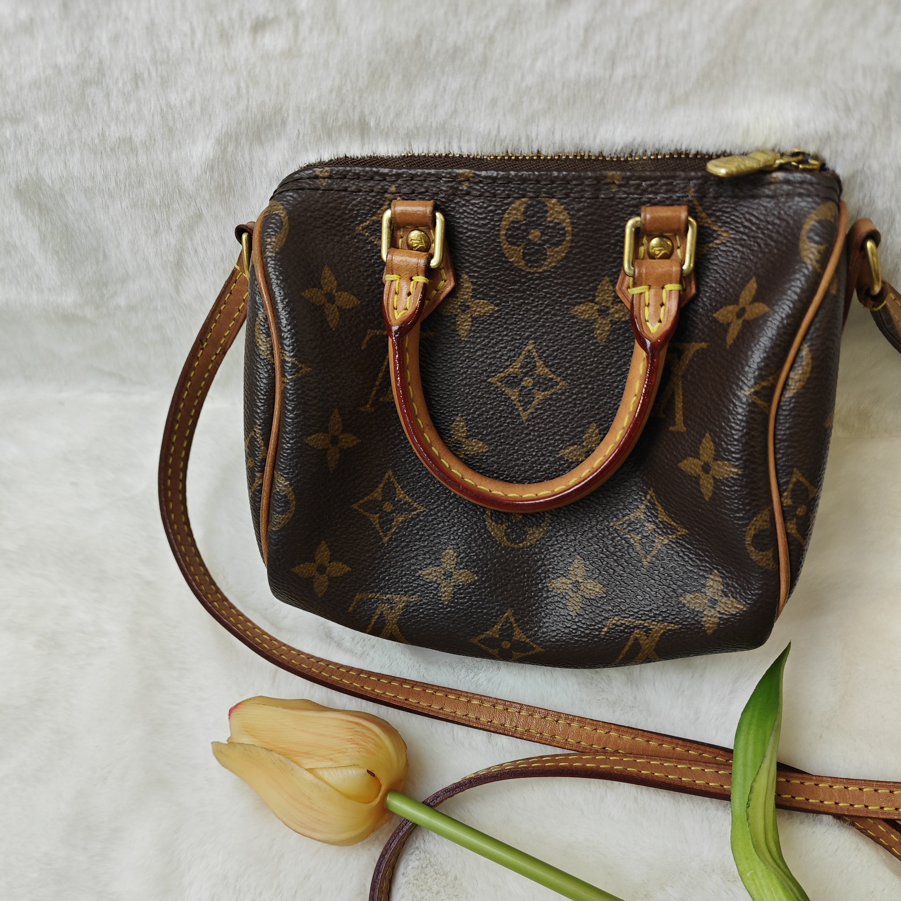 95新 LV 魔镜SY/路易威登老款nano老花手提单肩包/0407