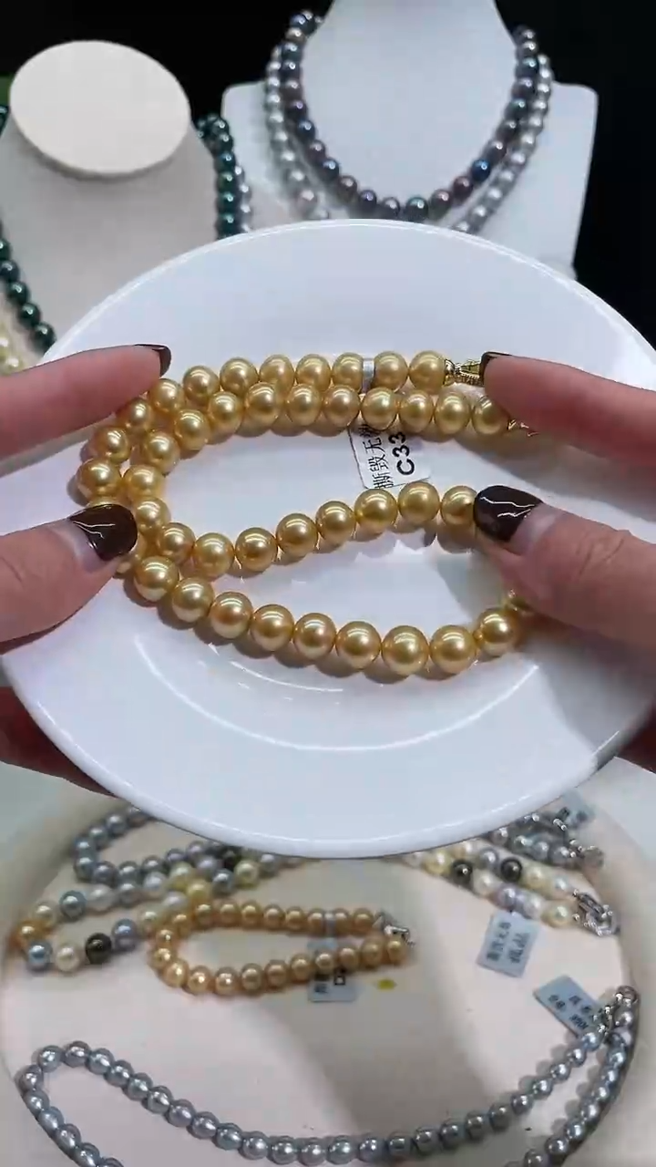 【闪购商品】海水珍珠颈饰银S925镶嵌南洋金珠