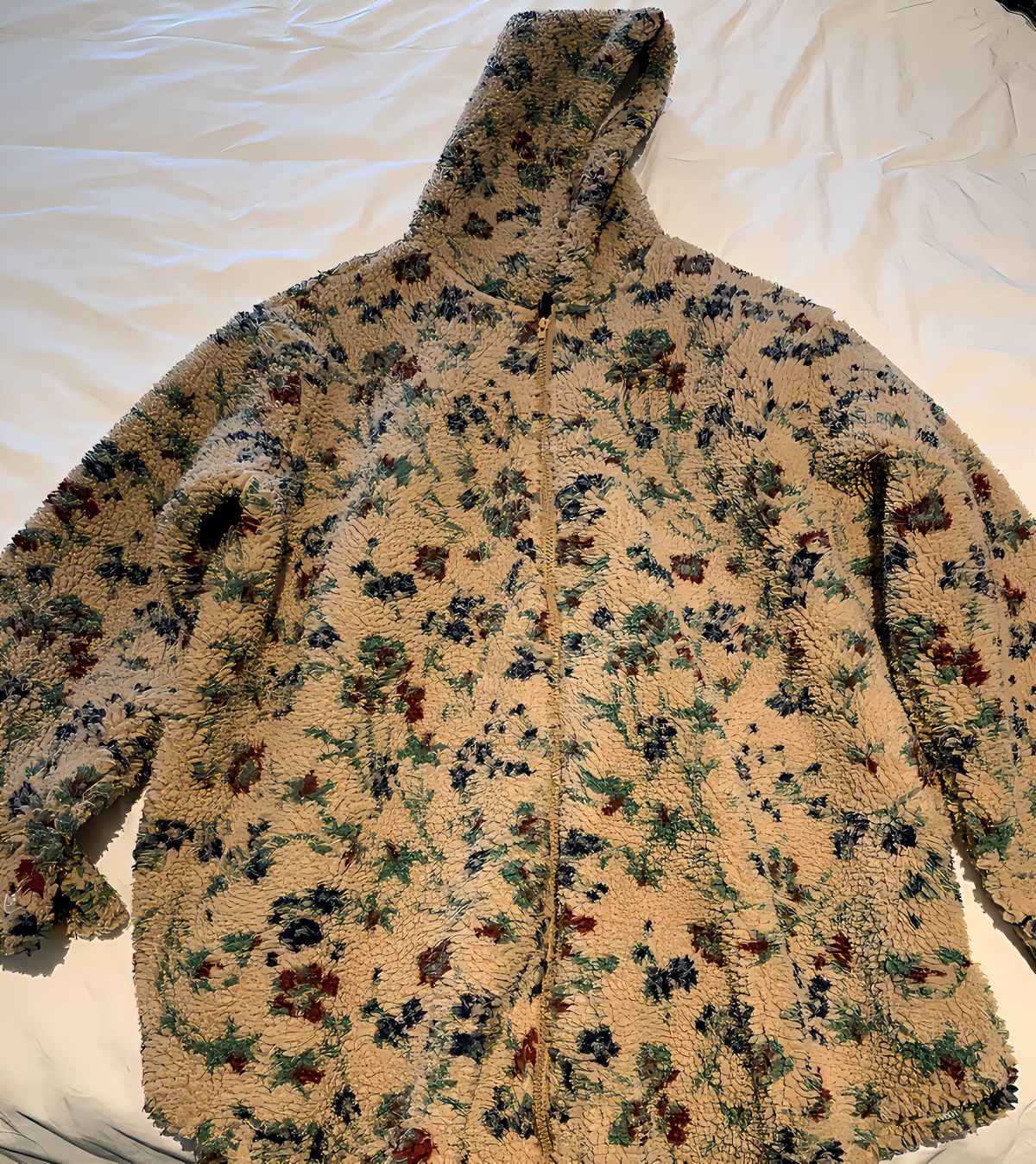 【青花瓷】油画风摇粒绒帽衫加绒外套秋冬韩版时尚休闲连帽保暖外套