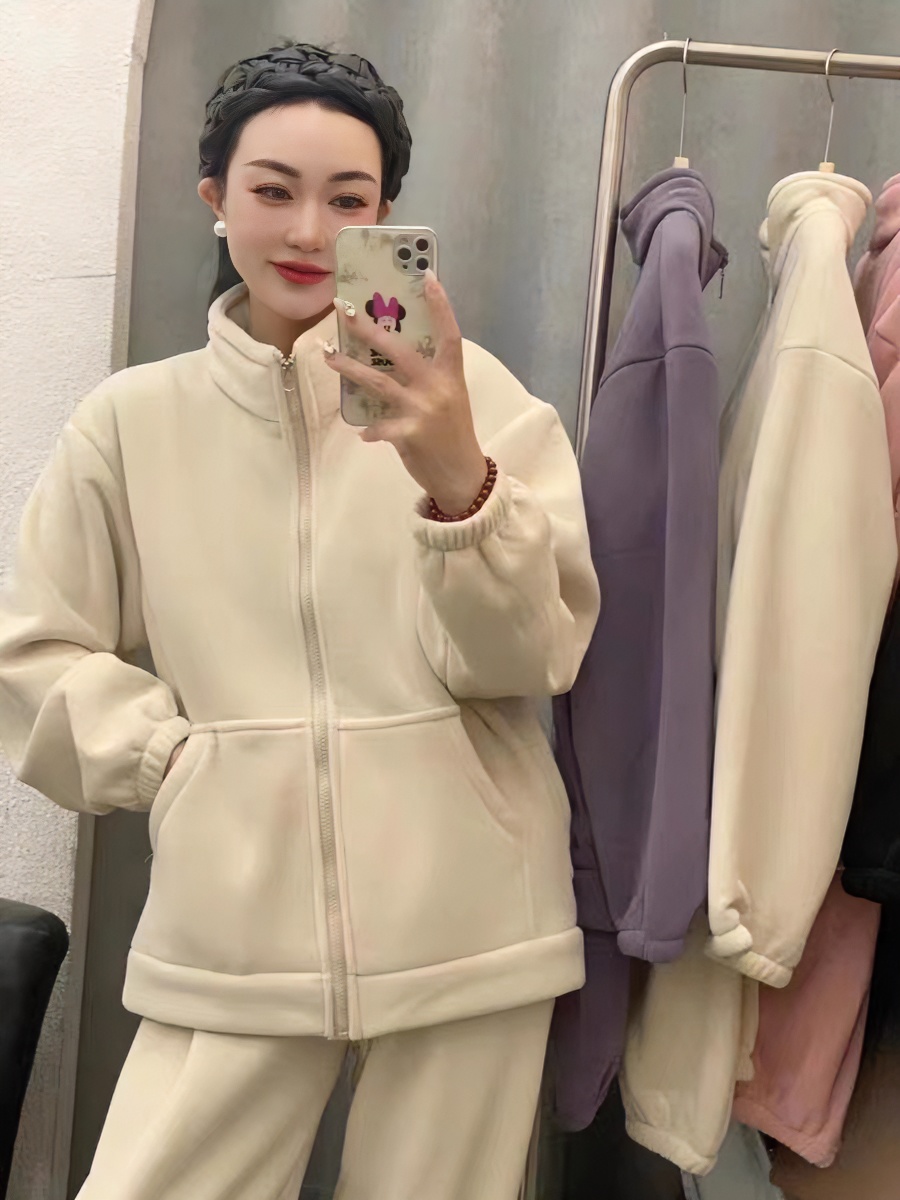 8秋冬新款海豚绒男女同款情侣款加绒加厚外穿家居服套装百搭