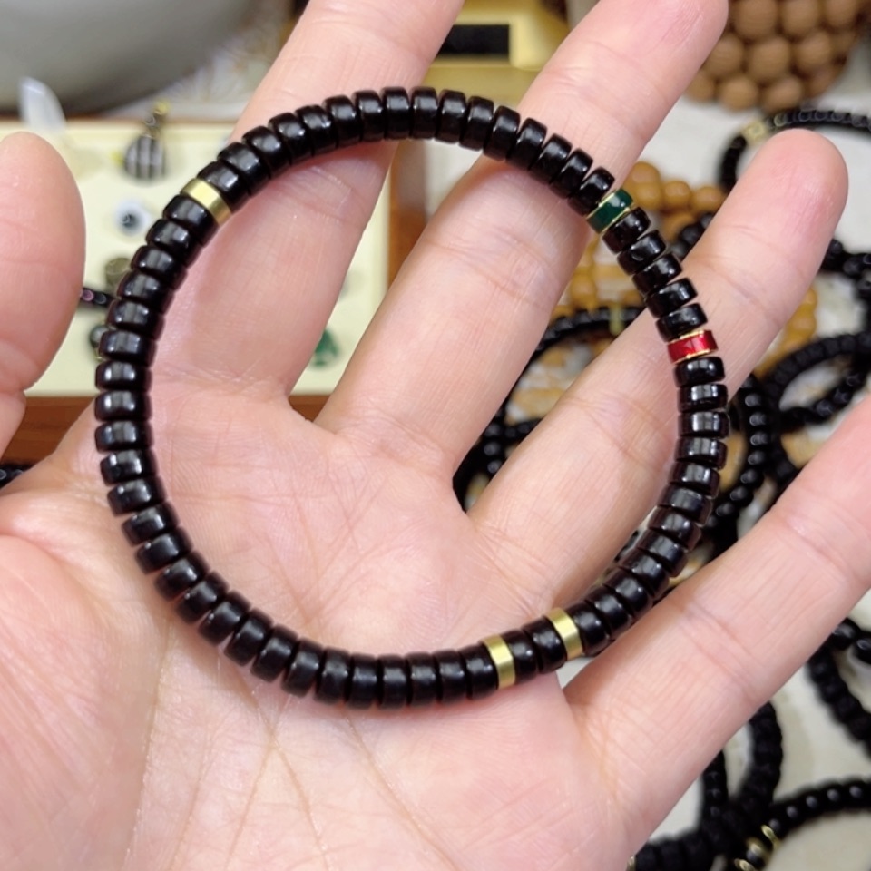 【闪购商品】椰蒂吊坠新款