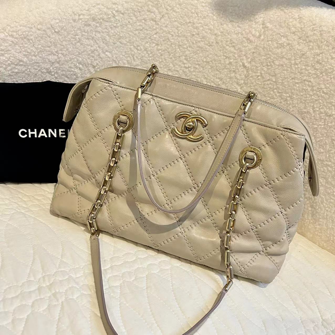 95新 Chanel/香奈儿 多多奢品/香奈儿斜挎单肩包/98新