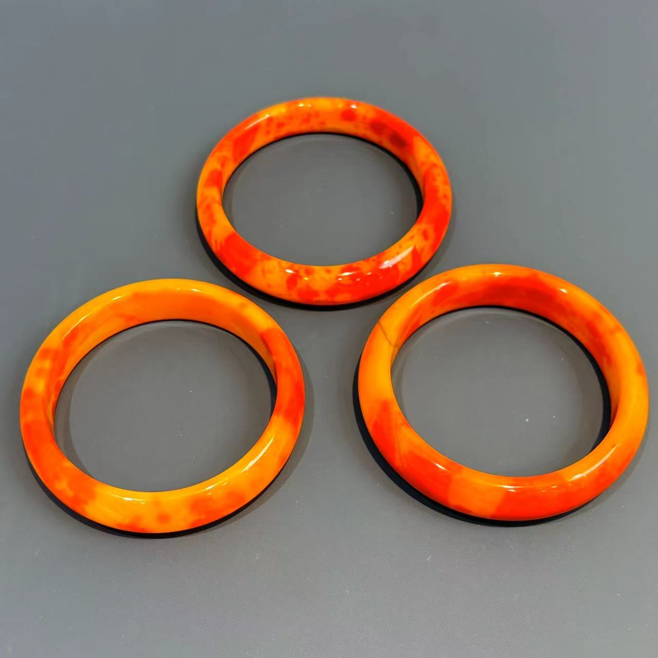 s1058-国风气质藏红花玛瑙手镯-赠礼盒-多样性只发一件