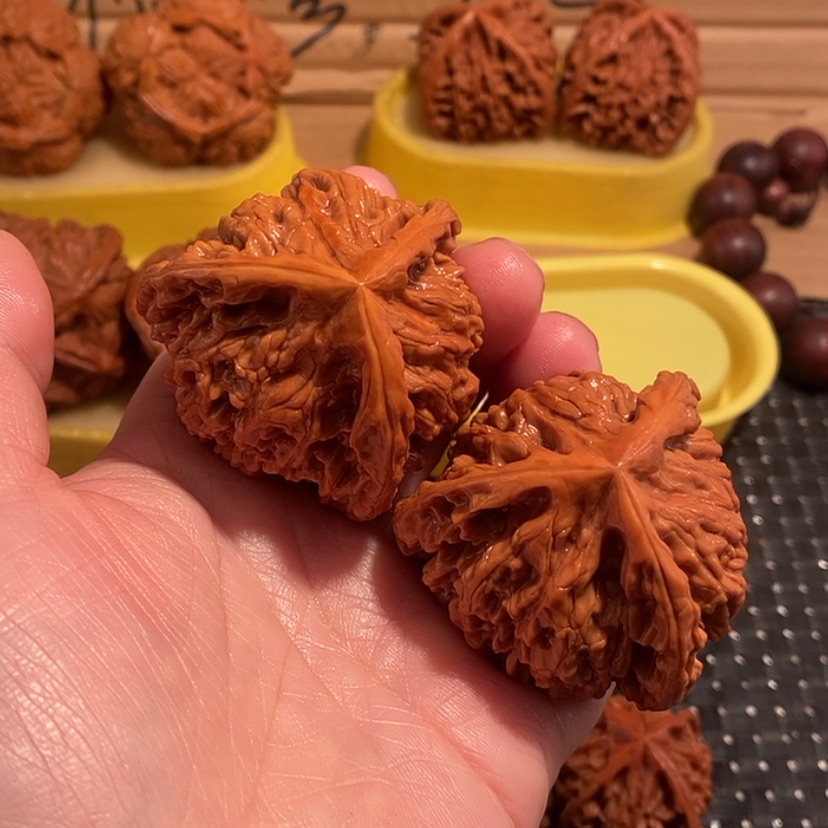 【闪购商品】核桃核雕