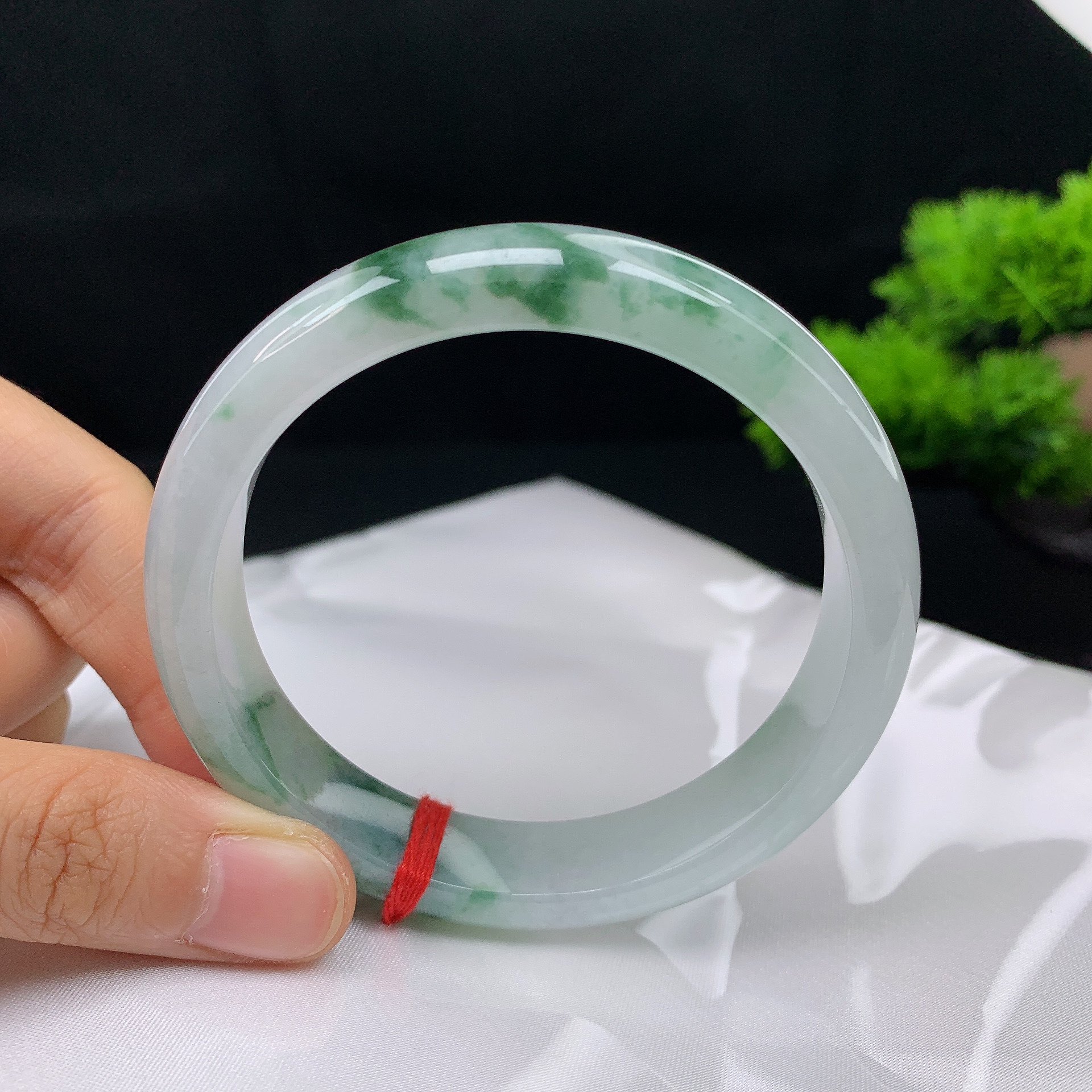 59圈口缅甸天然翡翠A货 老坑细糯种飘花宽边翡翠手镯女款808870