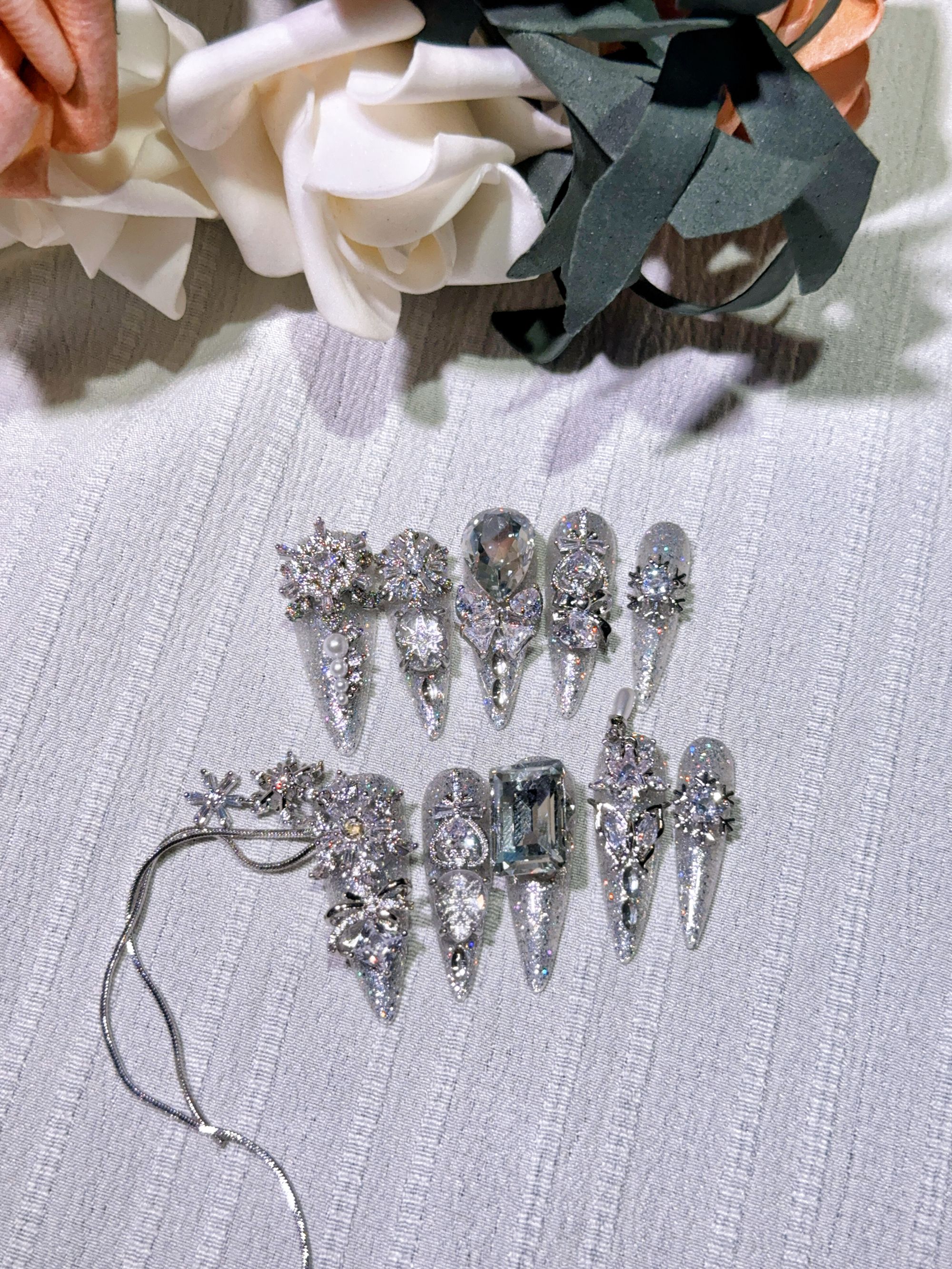 （六便士）全锆重工长尖小旋风气质女神手工穿戴甲时尚穿戴式爆闪