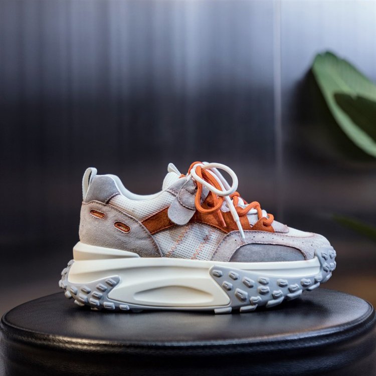 冬季回力休闲深口系带运动鞋橡胶高跟潮流跑步潮鞋圆头厚底百搭