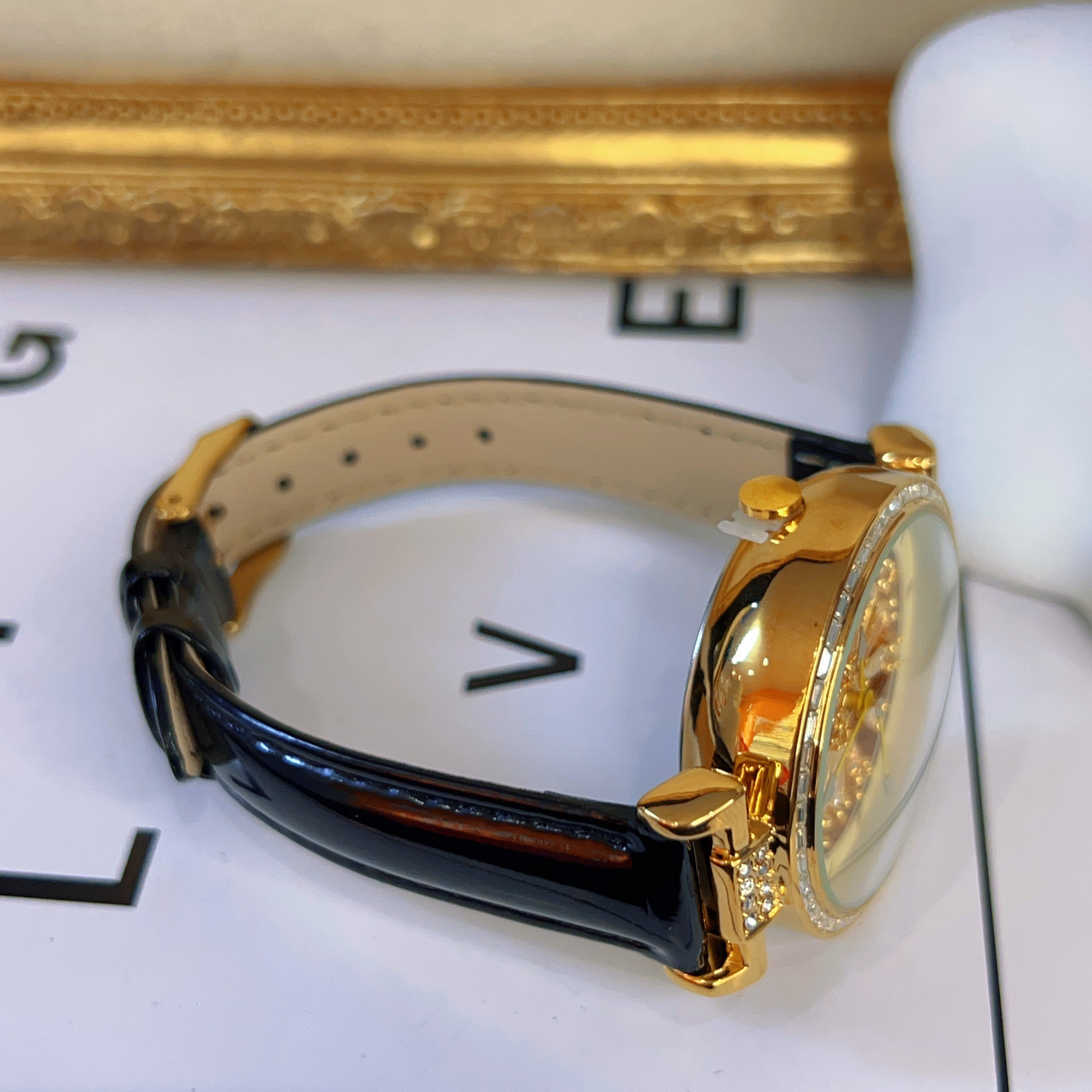 非金属皮质手镯 哈尼西牧时尚华丽手镯#0007767