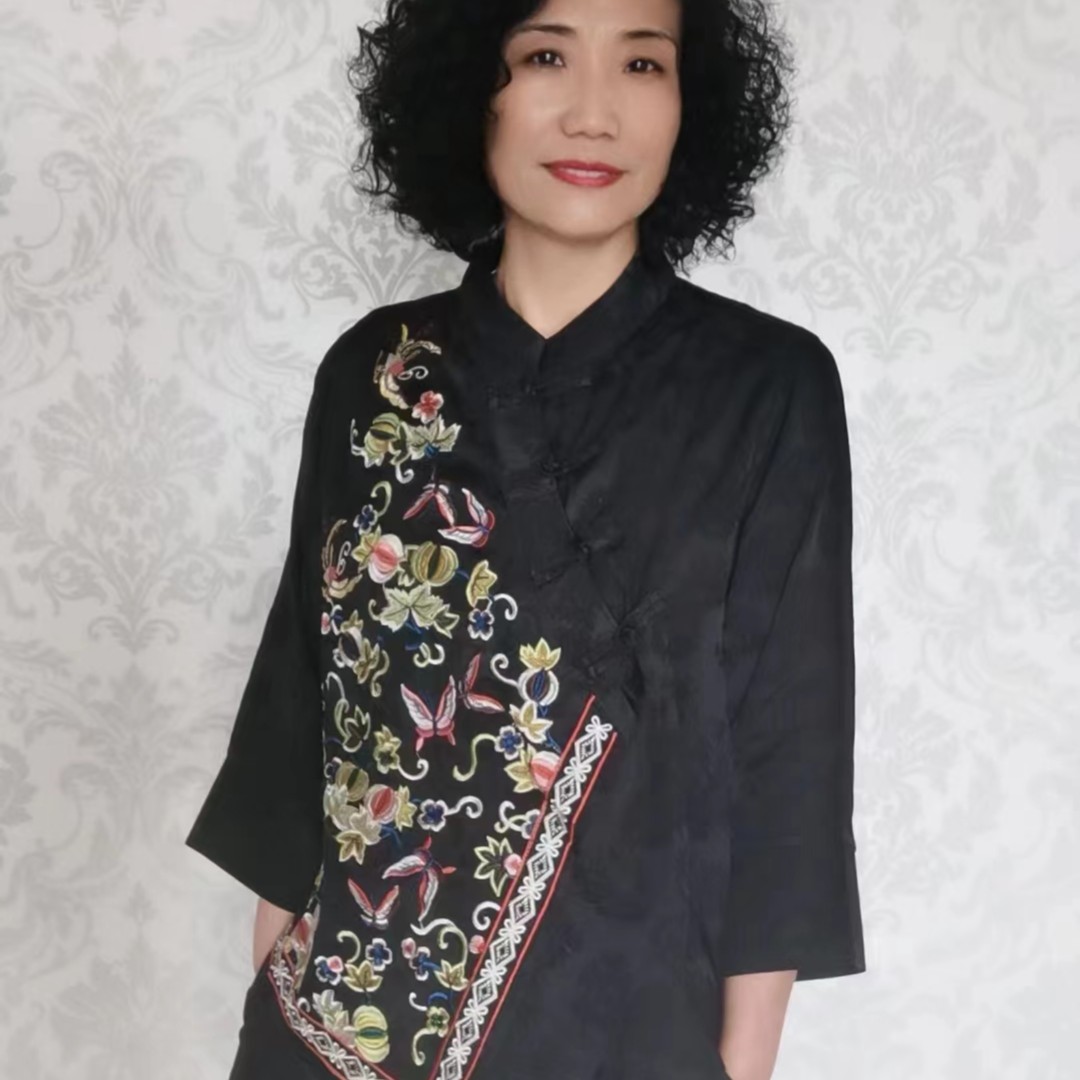 春夏民族风文艺复古刺绣花上衣