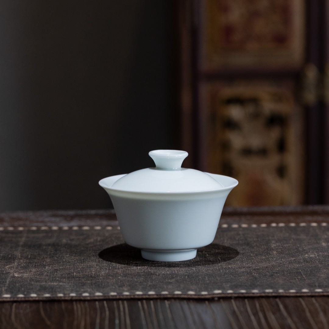 翰文堂轻薄透马蹄盖碗青白-牙黄纯手工盖碗茶杯陶瓷纯色满水150ml