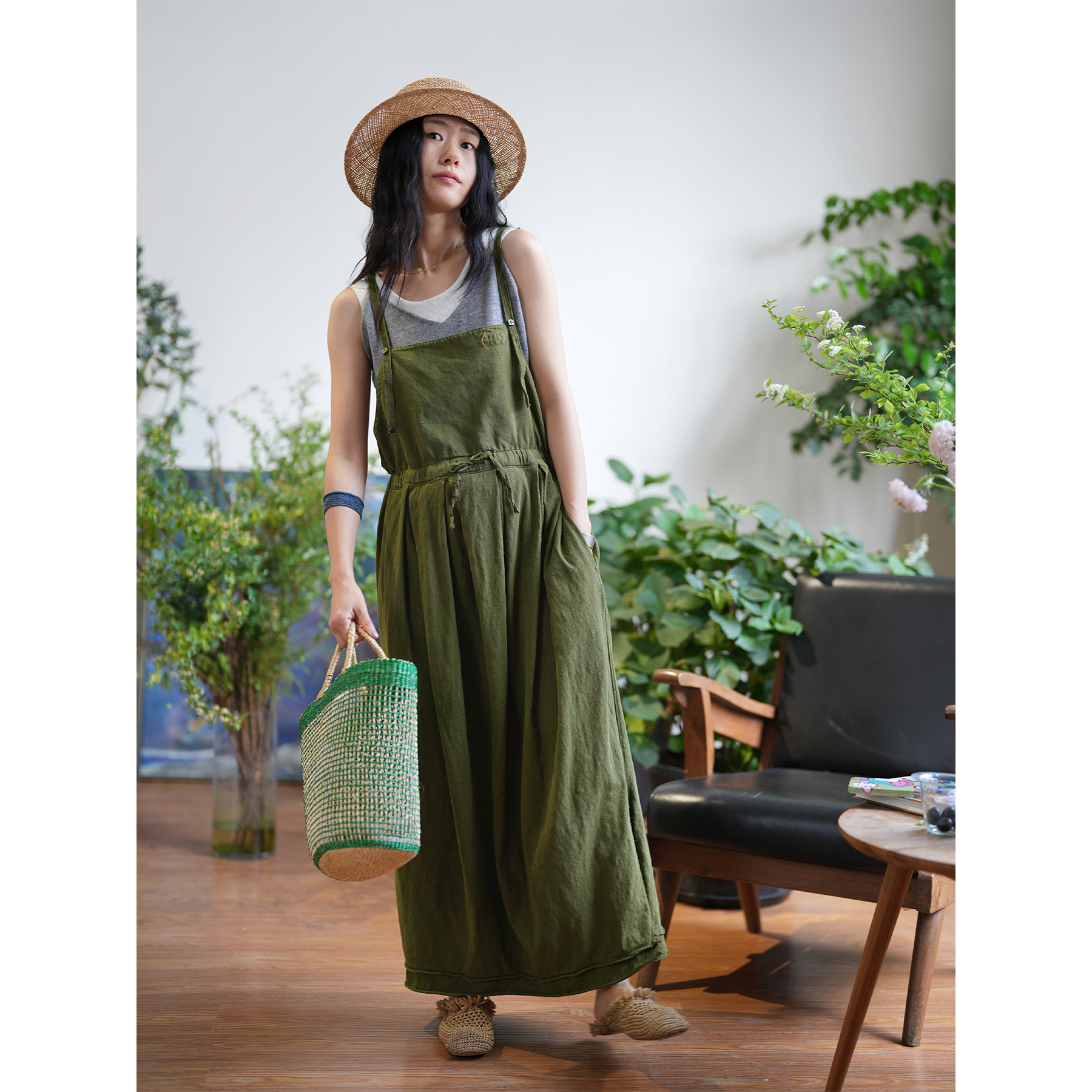 几见 原创春夏新品吊带裙苔绿色连体裙女文艺范简约做旧KT1502