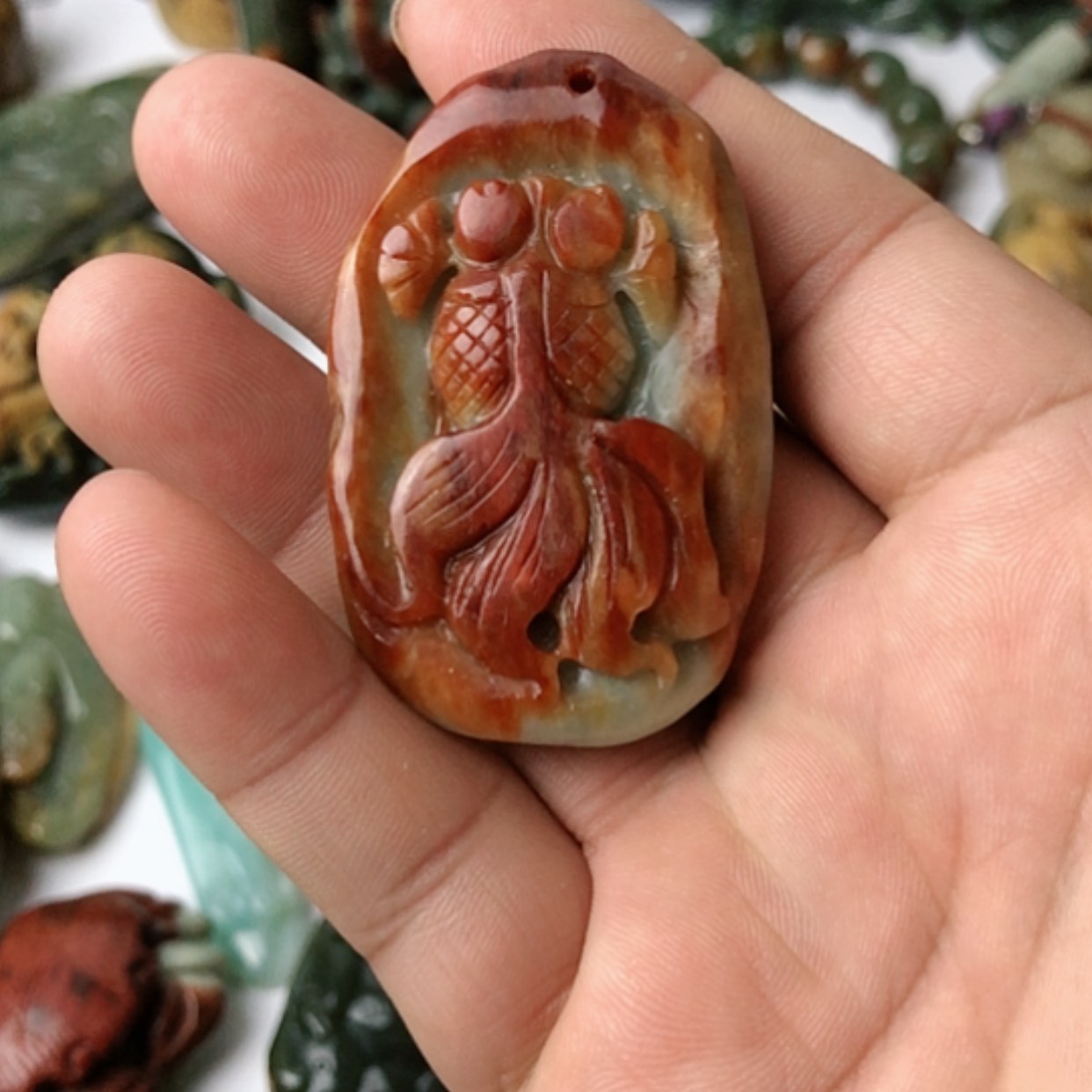 【闪购商品】岫岩河磨玉（透闪石质玉）颈饰未镶嵌鼎***?