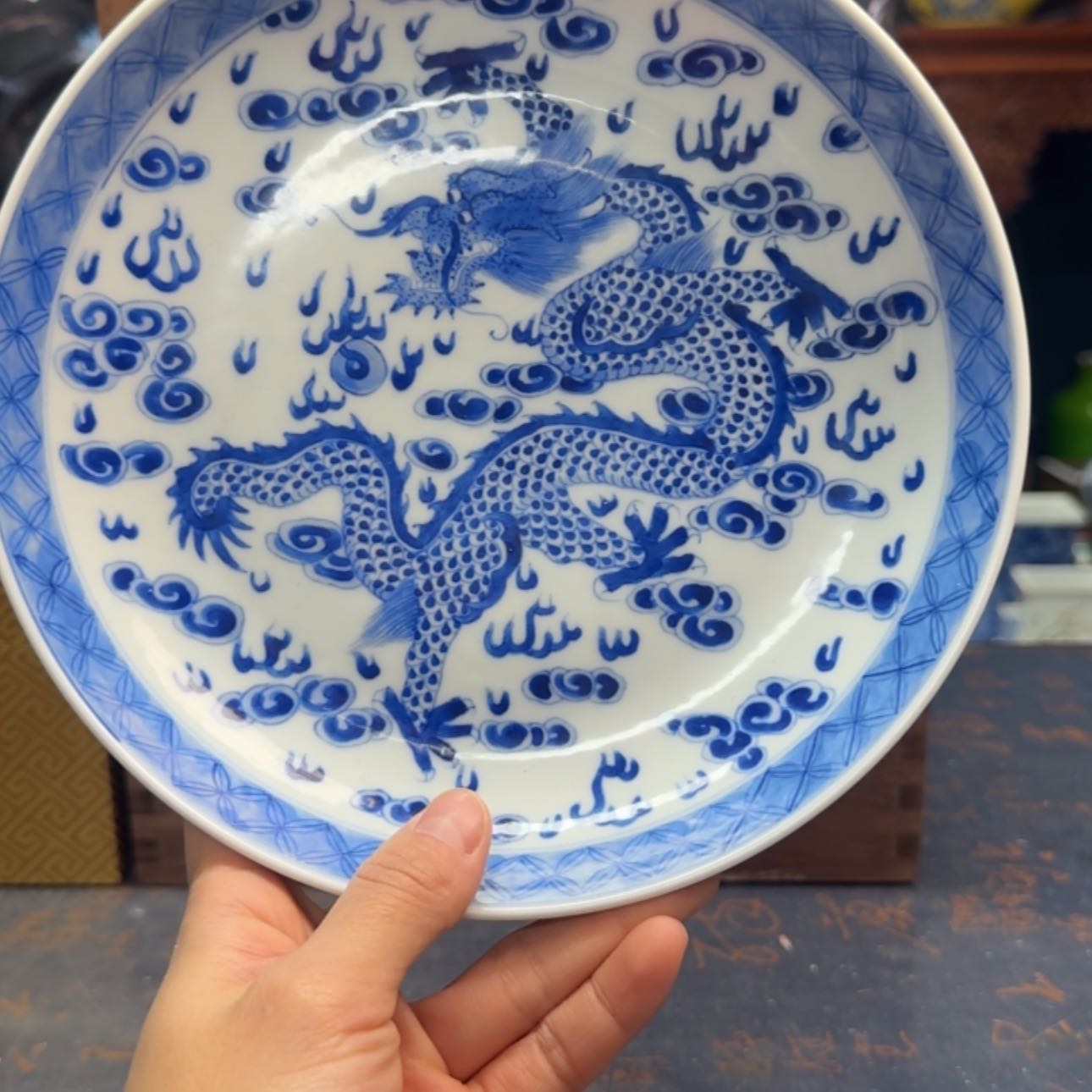 【闪购商品】盘赏瓶董****他