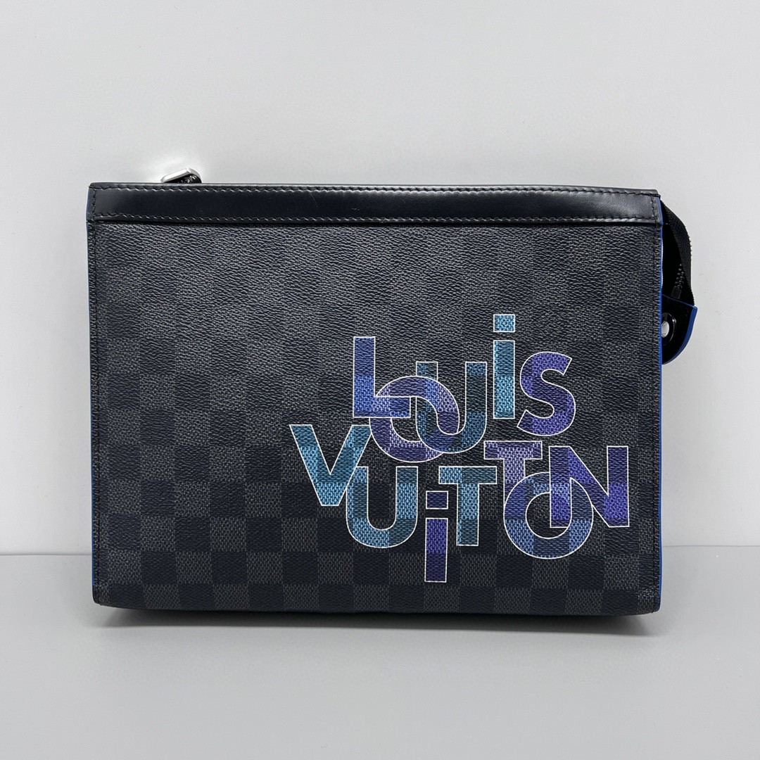 95新  LV 限量棋盘格手拿包 尺寸27/20