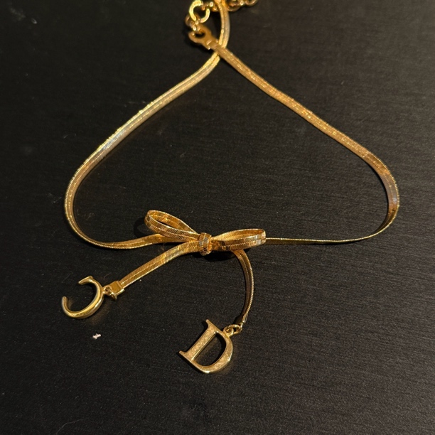 95新 DIOR/迪奥 金色蝴蝶结CD项链87191649