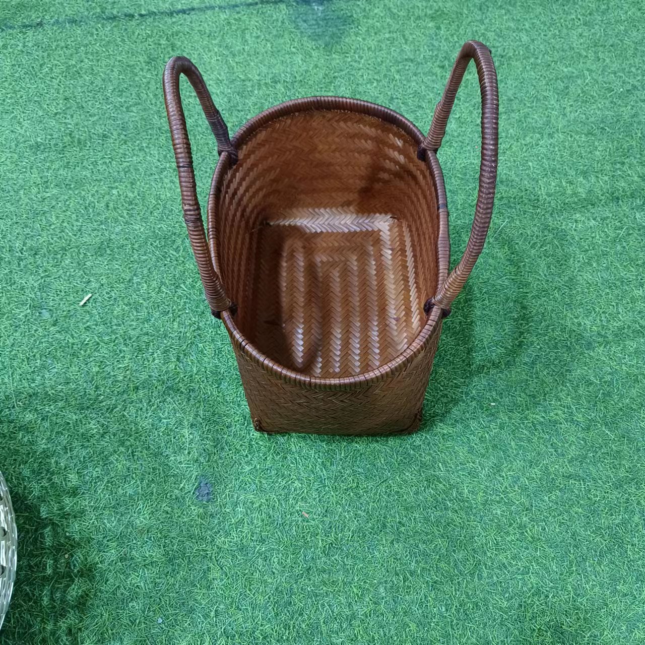 竹子编织宗色菜篮