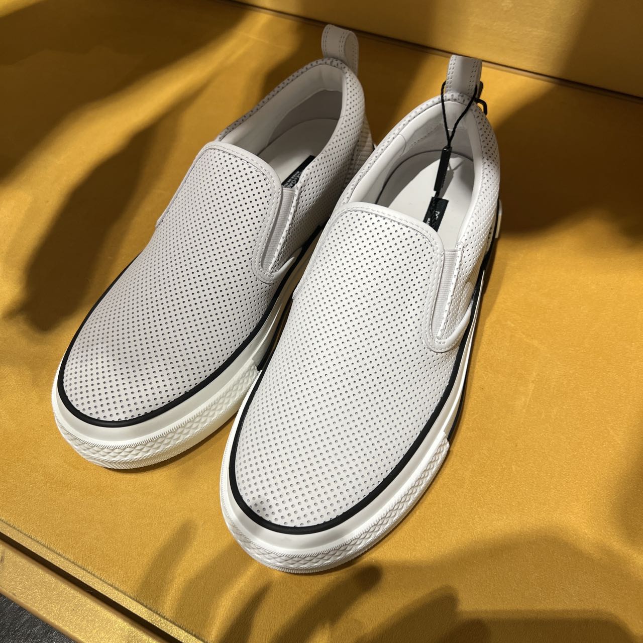 【CC在欧洲】 D....G 2号折扣款 男士时尚百搭潮帮白色板鞋