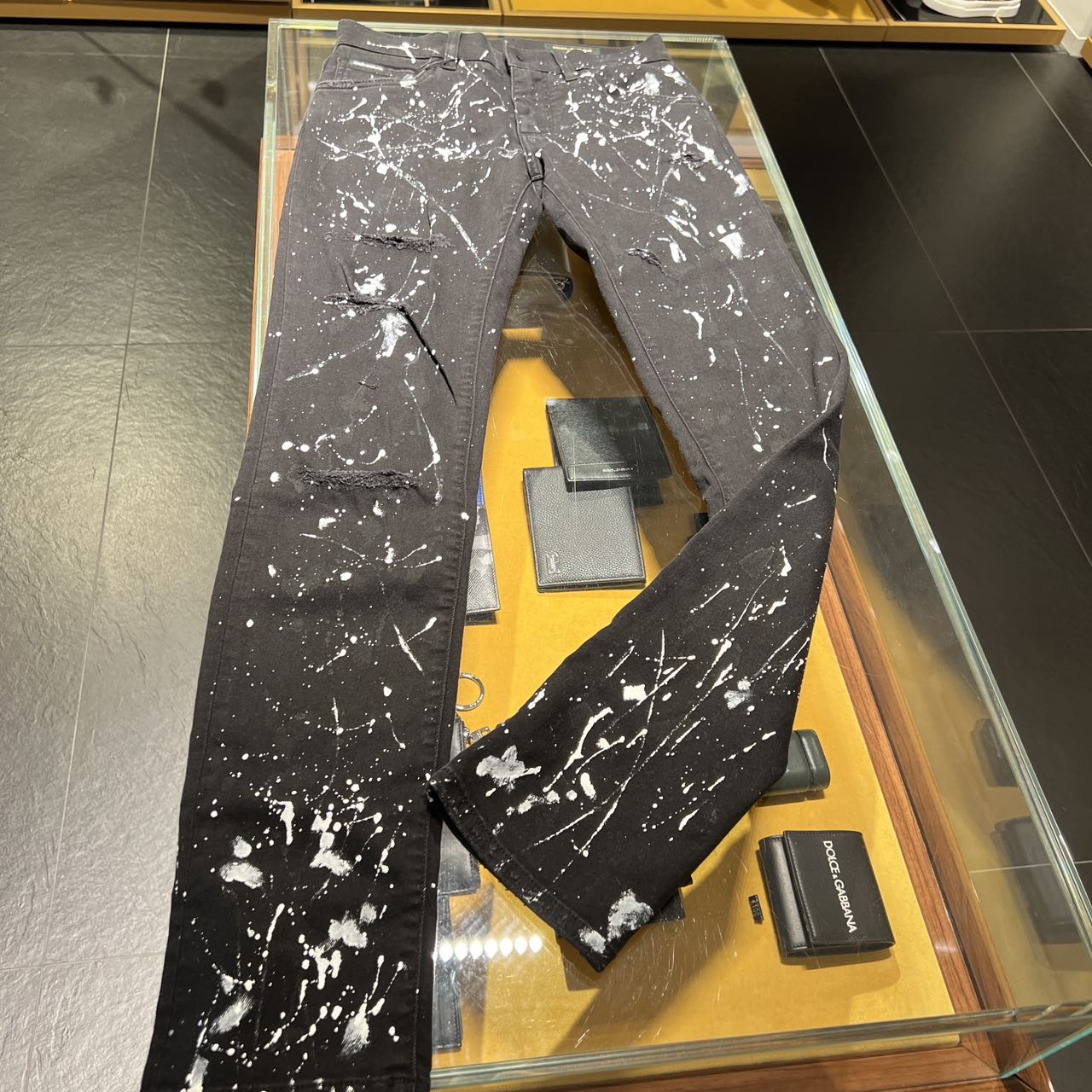 【CC在欧洲】  D....G  折扣款2号   男士时尚牛仔裤