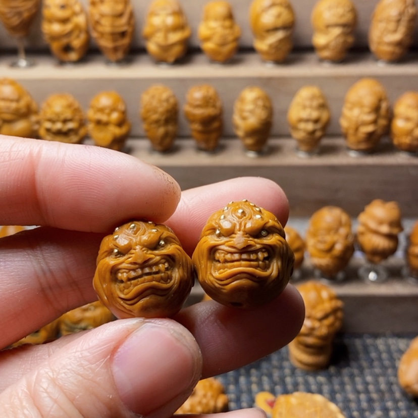 【闪购商品】橄榄核吊坠陈*杆