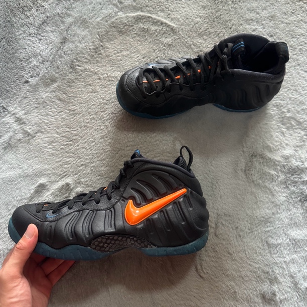42码 Nike 尼克斯泡 95新 鞋底磨损小 鞋面新 气垫好 中古篮球鞋