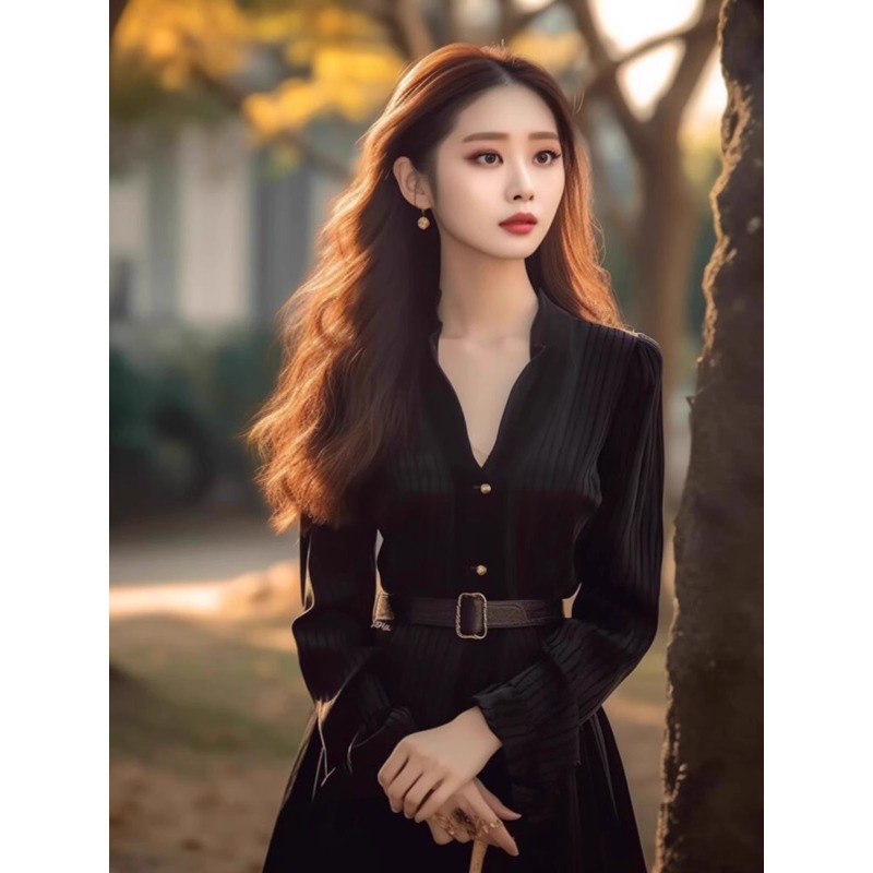 QDA27709秋冬高端精致气质赫本风气场强大黑色长袖收腰连衣裙子女