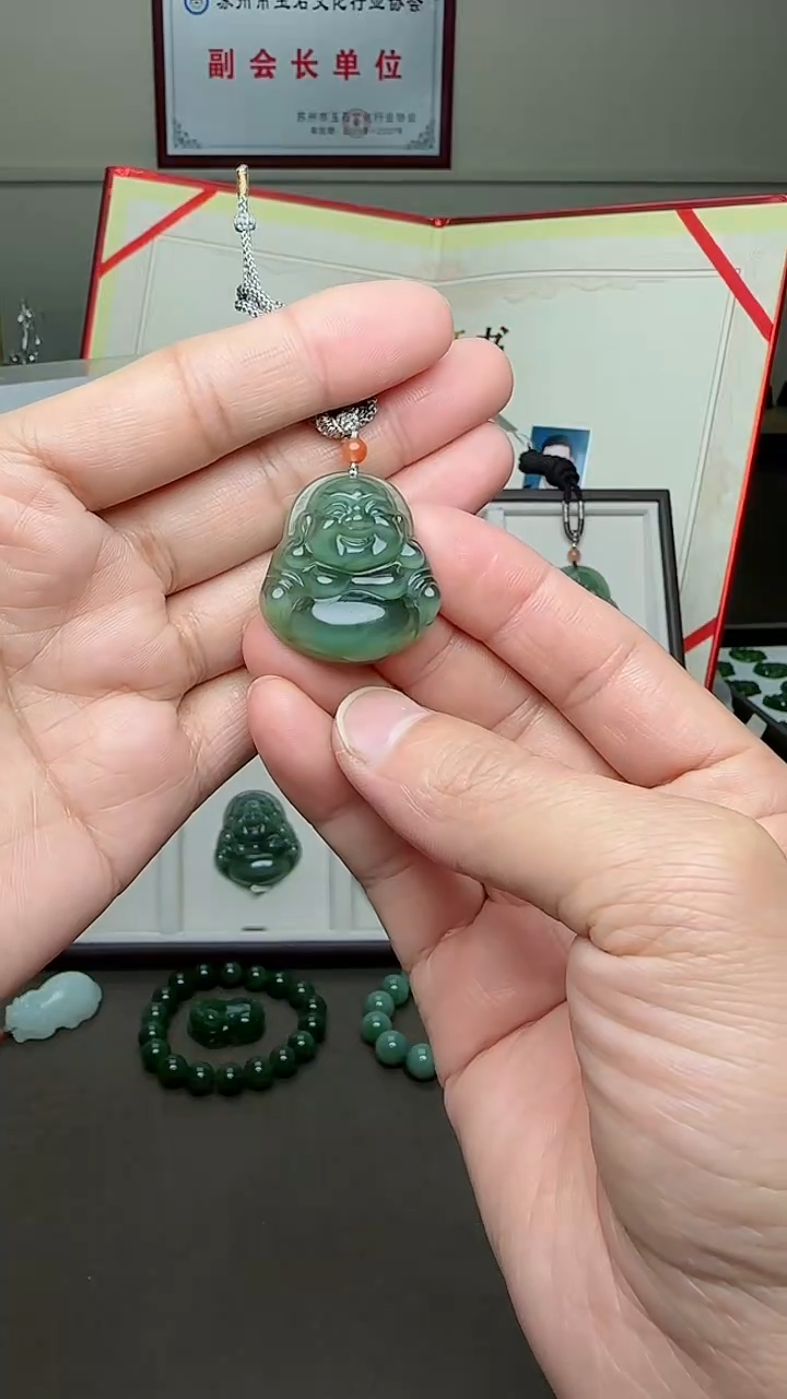 【闪购商品】和田玉颈饰未镶嵌佛