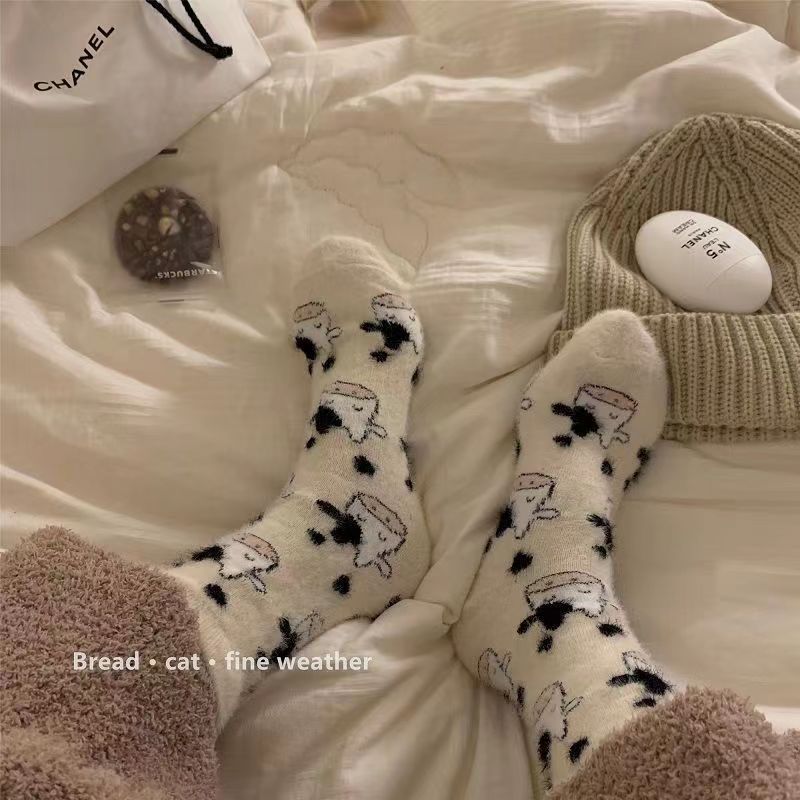 水貂绒袜子女春秋季中筒袜加厚加绒保暖珊瑚绒春款睡眠地板月子袜
