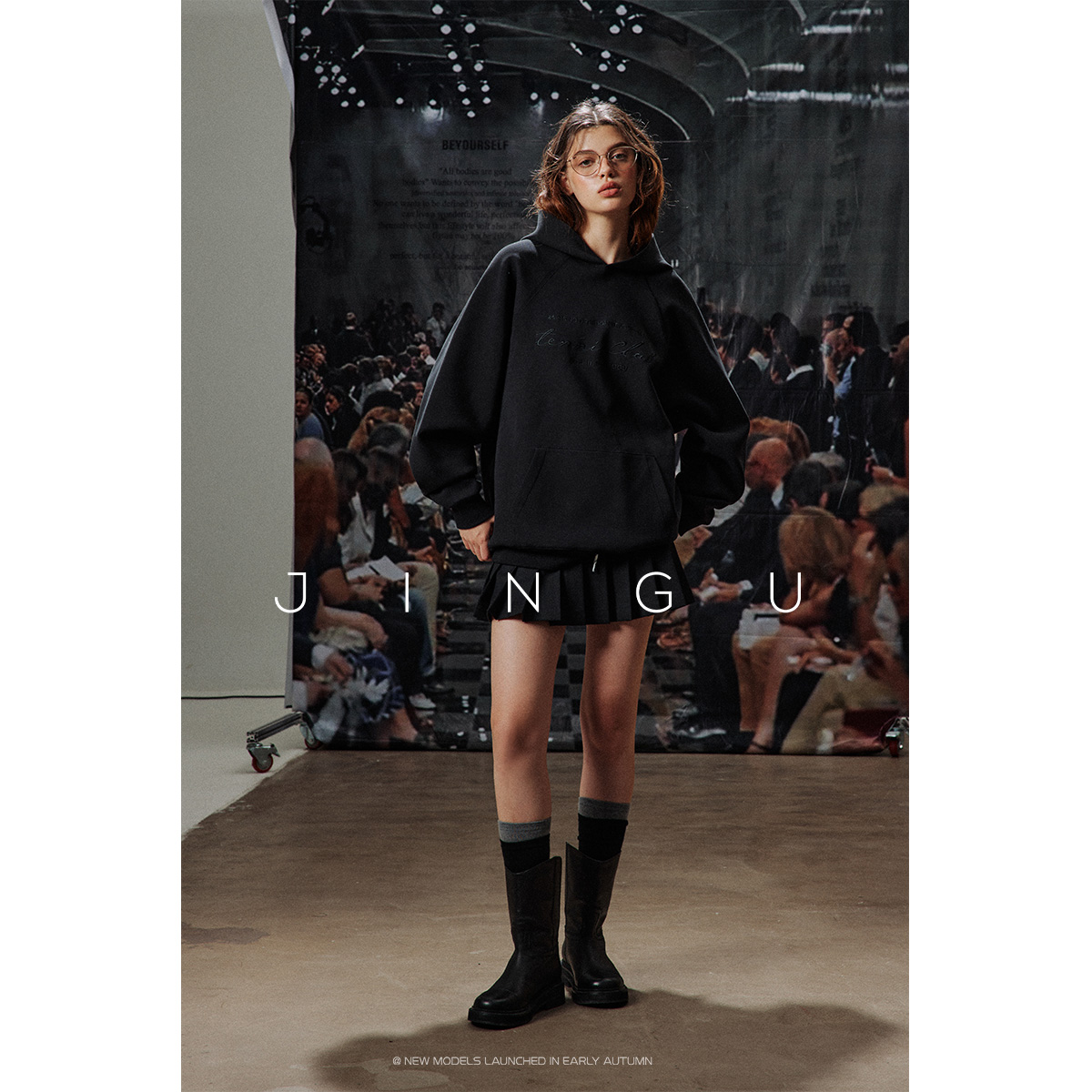 JGGU晶咕黑标高端混纺空气层面料定制字母刺绣连帽卫衣JG12230170