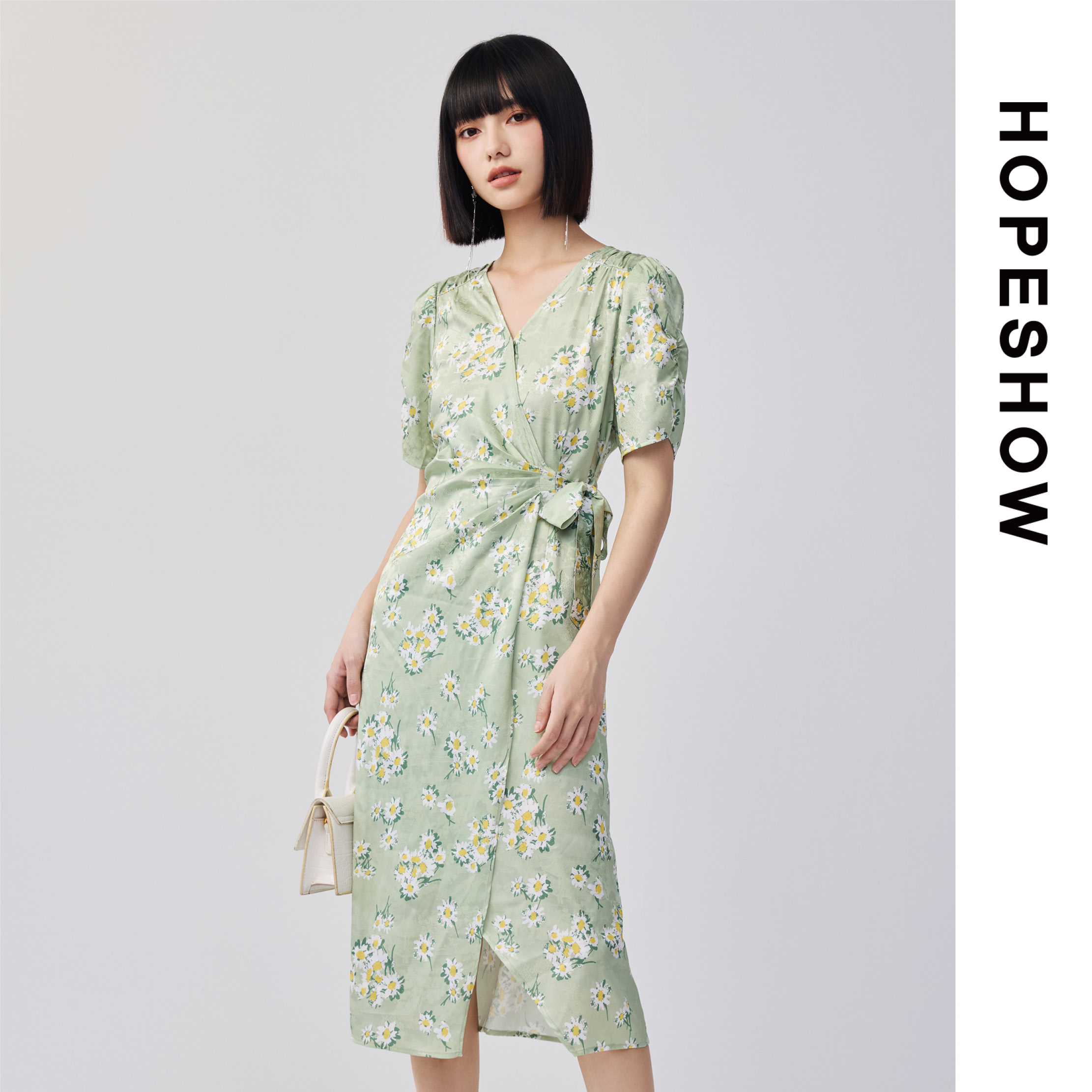 【红袖 】HOPESHOW红袖 灵动夏日茵绿连衣裙 89424171641