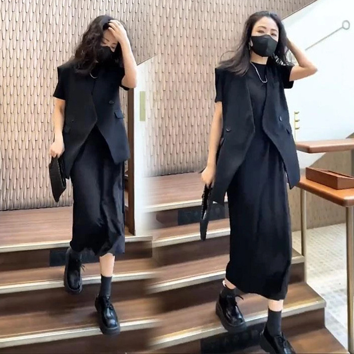 大码女装夏季胖mm短袖连衣裙套装百搭设计感西装马甲中长裙两件套