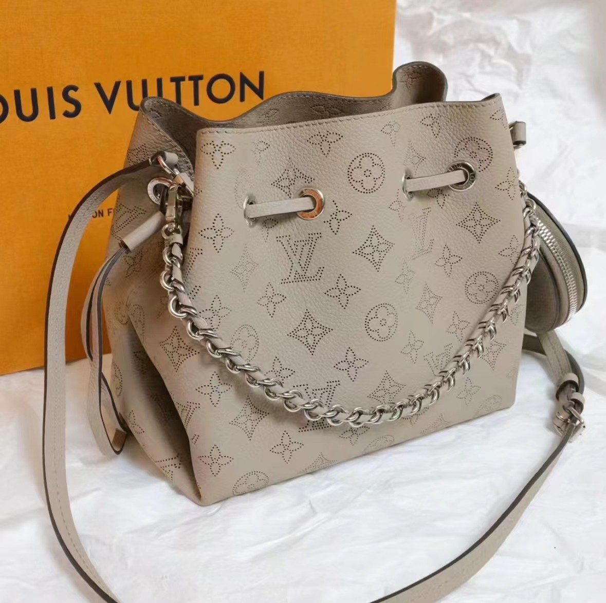 99新 LouisVuitton/路易威登 bella月光女神大象灰色/价/优品