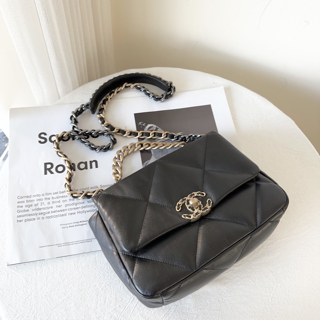 全新未使用 Chanel/香奈儿 定金/chanel 19bag小号黑色/优品
