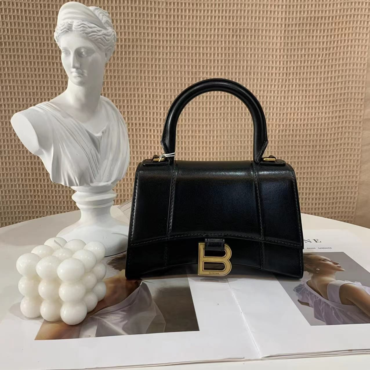 99新 Balenciaga/巴黎世家 沙漏xs黑金光面包/优品