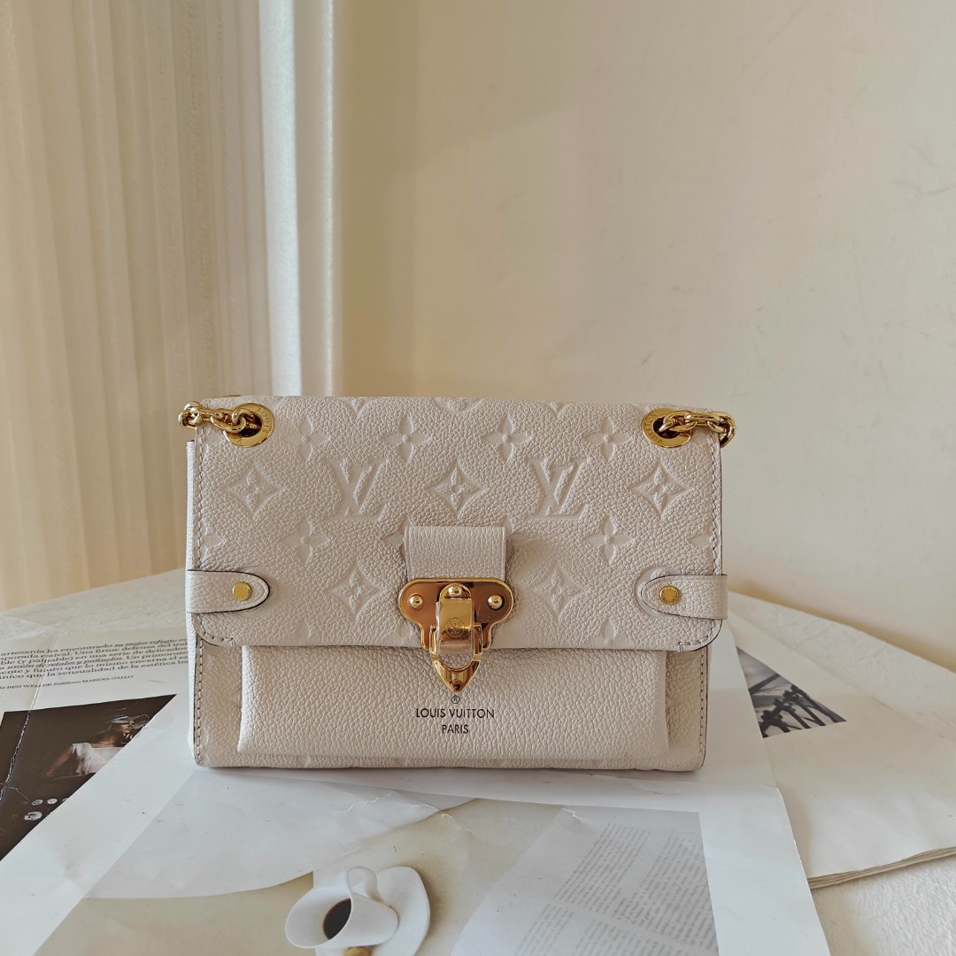 99新 LouisVuitton/路易威登 lv vavin bb白色链条包/公价无/优品