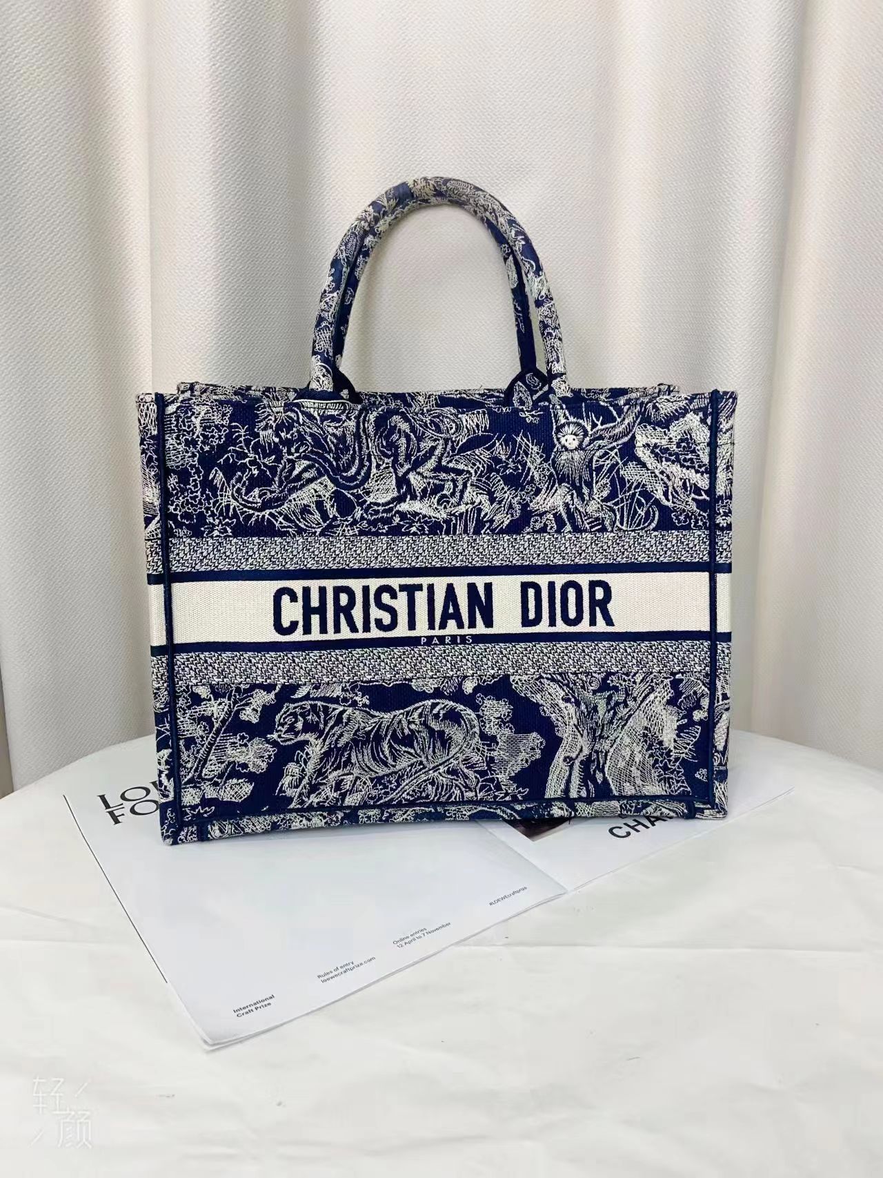 99新 DIOR/迪奥 dior tote中号动物园黑夜包/优品
