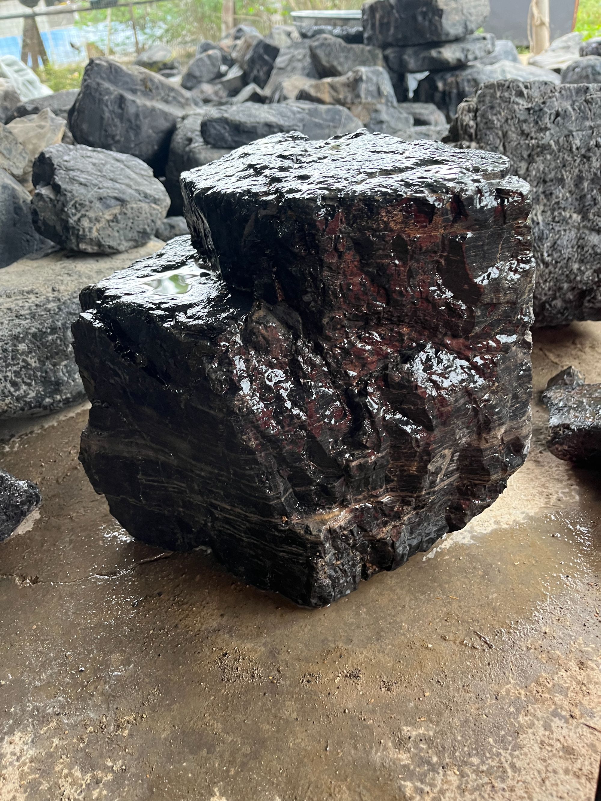 原生溪流黑金峡谷石，（一物一拍）不含底沙（6米1斤，打包不易）