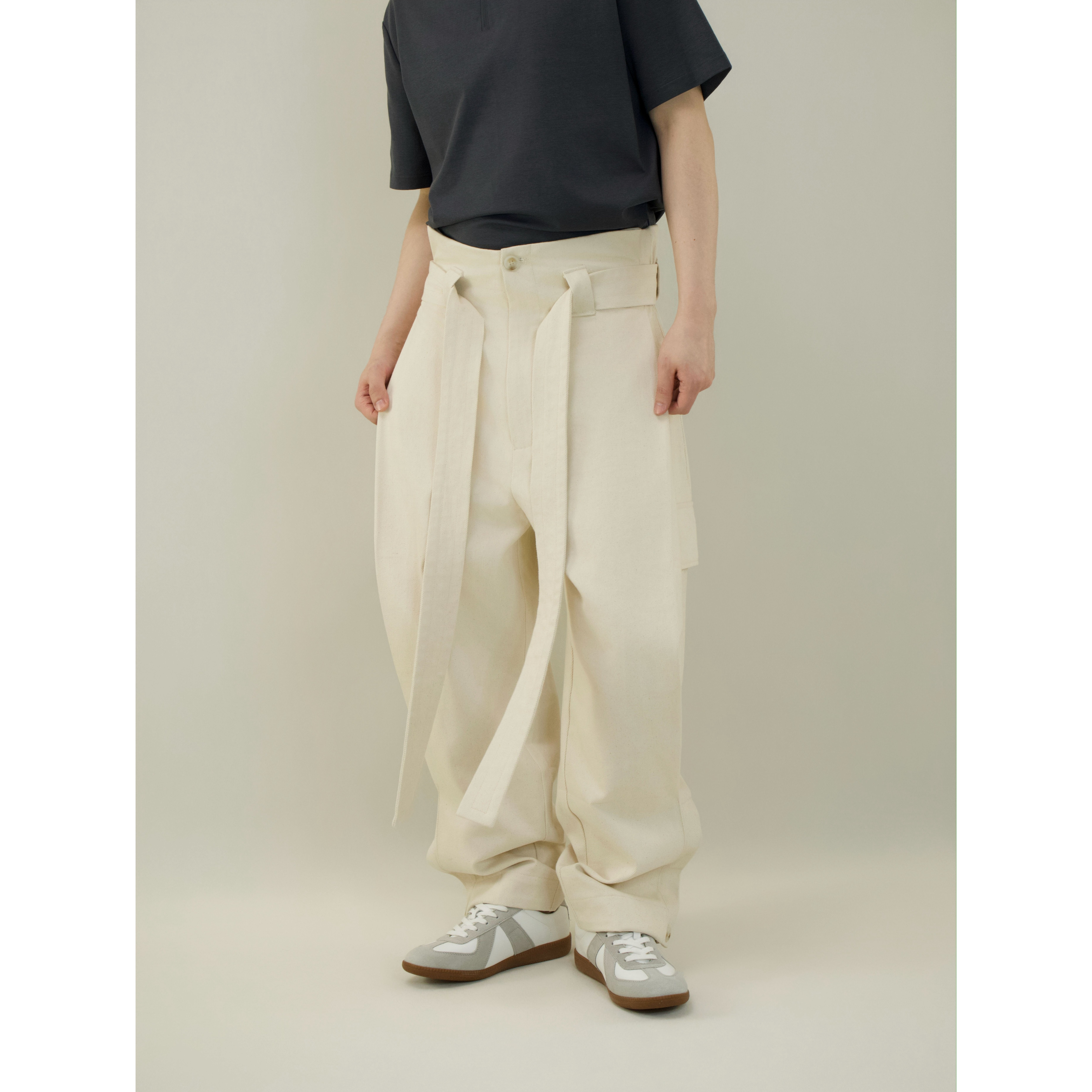 YOWSAH前片叠层高腰多口袋宽松重磅丹宁阔腿牛仔长裤 杏白色