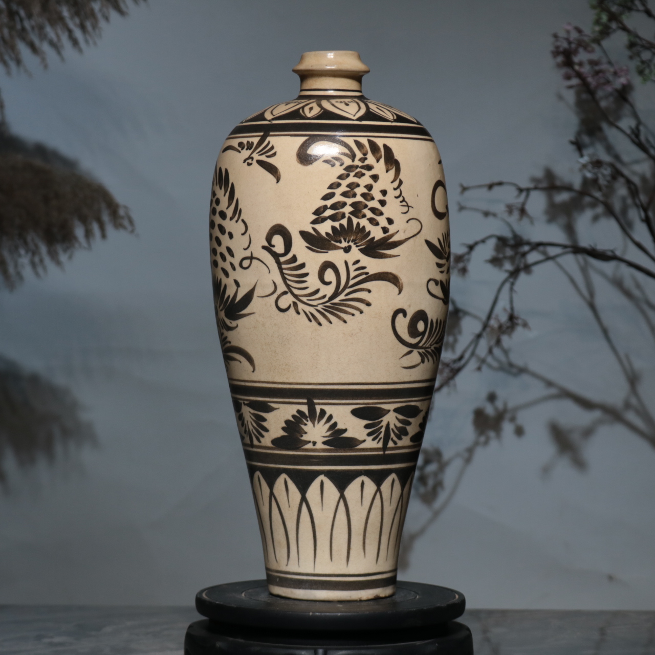 精品收藏磁州窑白釉画花梅瓶复古纯手工玄关家居陶瓷摆件观赏玩件