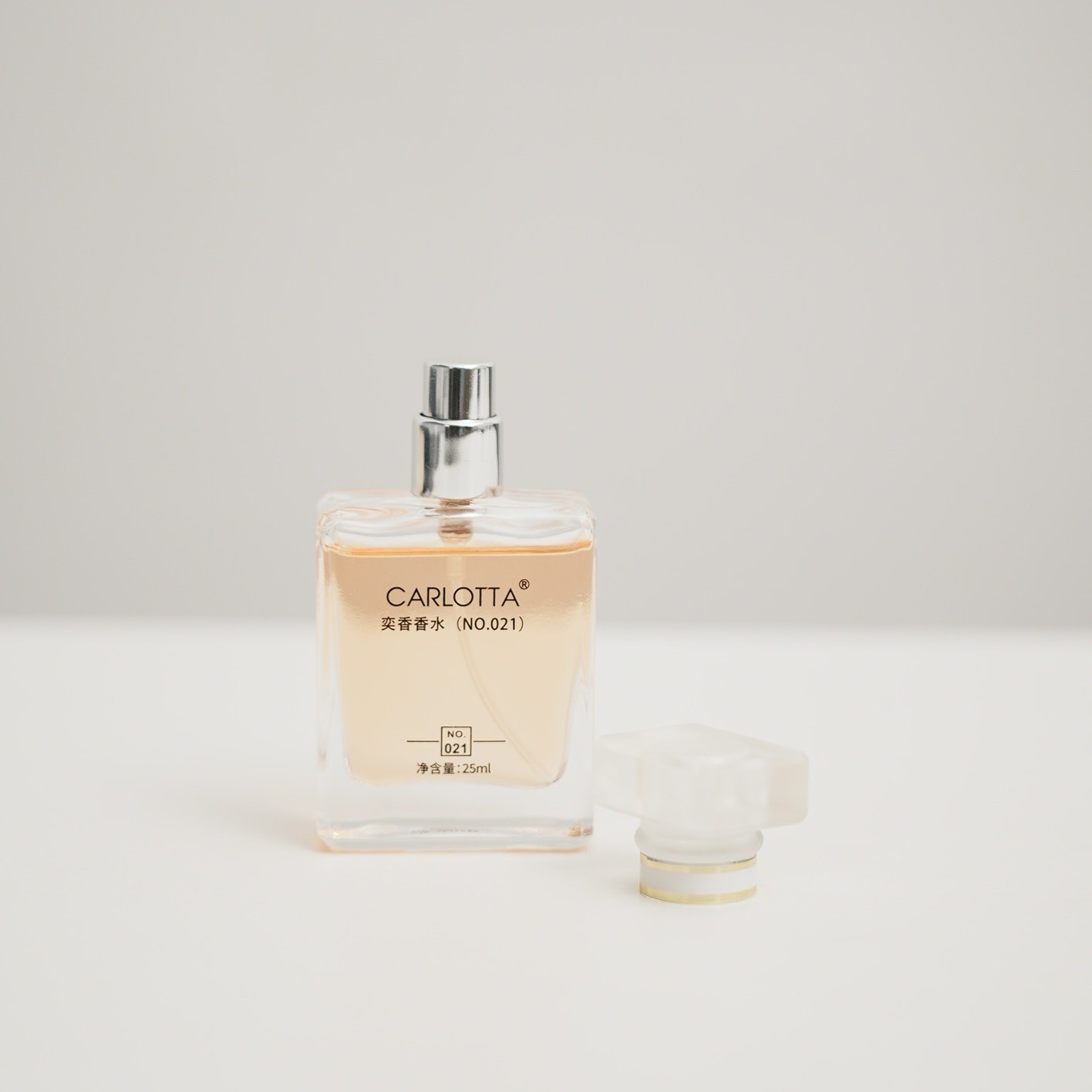 【可可小姐】CARLOTTA/奕香021号 香水 25ml