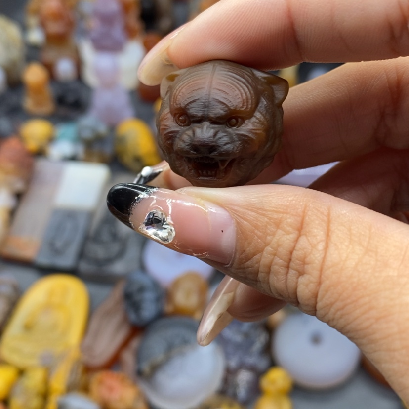 【闪购商品】玛瑙/玉髓吊坠(不含链)未镶嵌装****劈挂坠