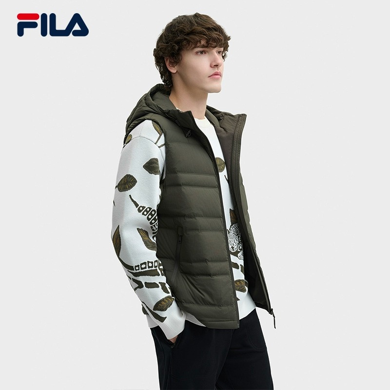 Fila/斐乐男士羽绒马甲2024冬季新款休闲保暖连帽上衣F11M448911