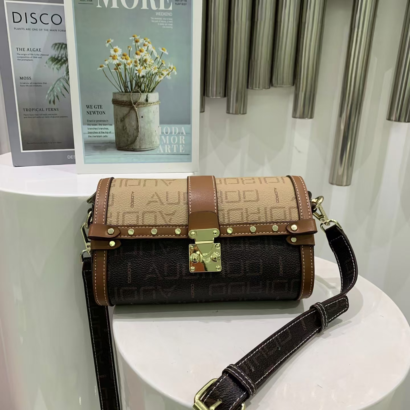 【小田姐姐】AUDIROO/澳蒂袋鼠时尚欧美复古时尚斜挎包8001862-4