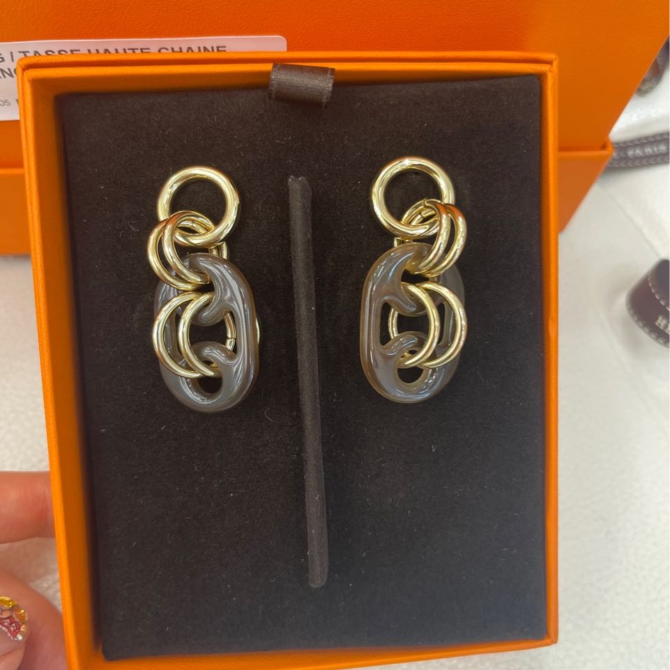 全新未使用 Hermes/爱马仕 p/爱马仕牛角耳饰