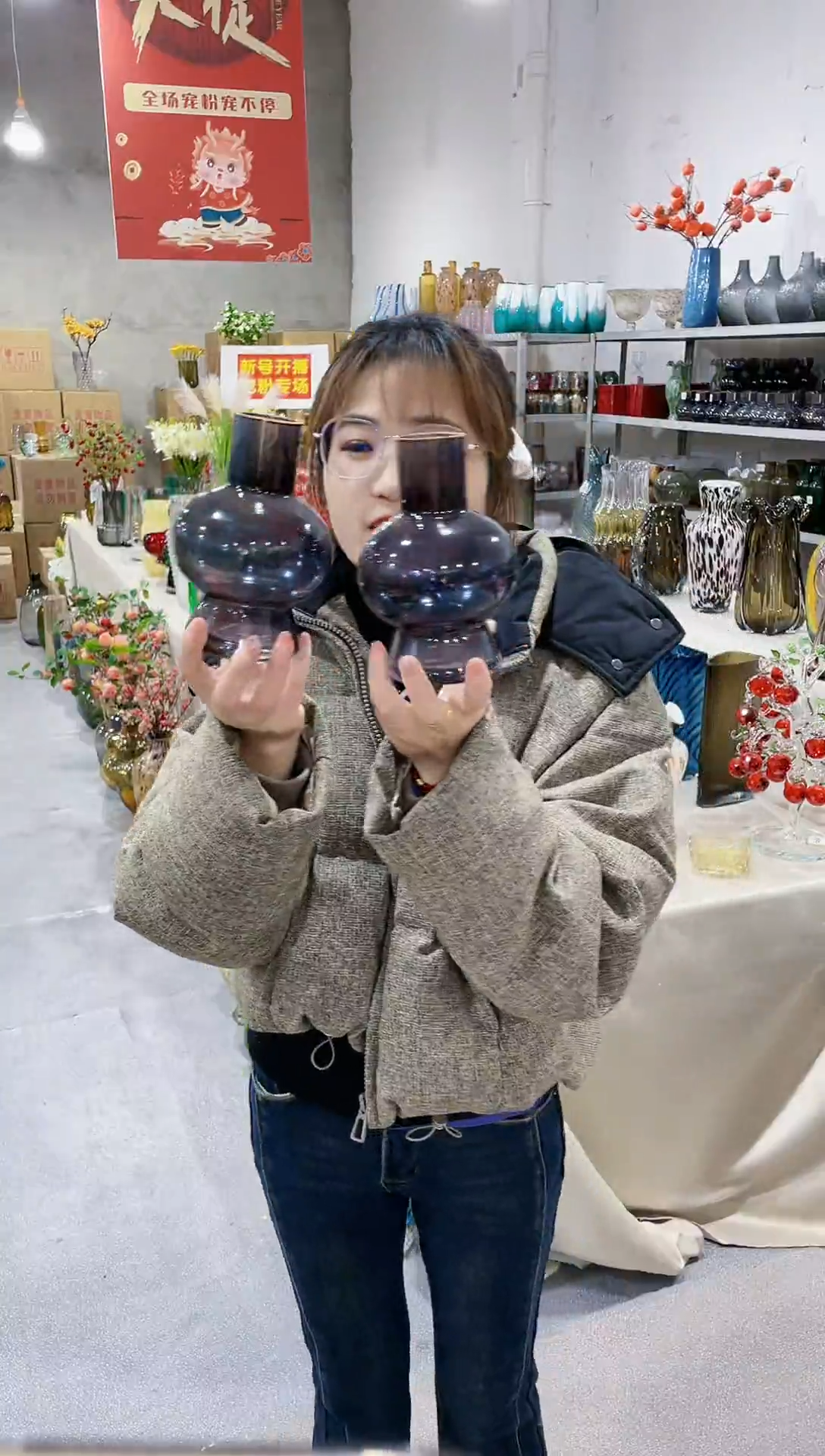【闪购商品】灰色灯笼花瓶