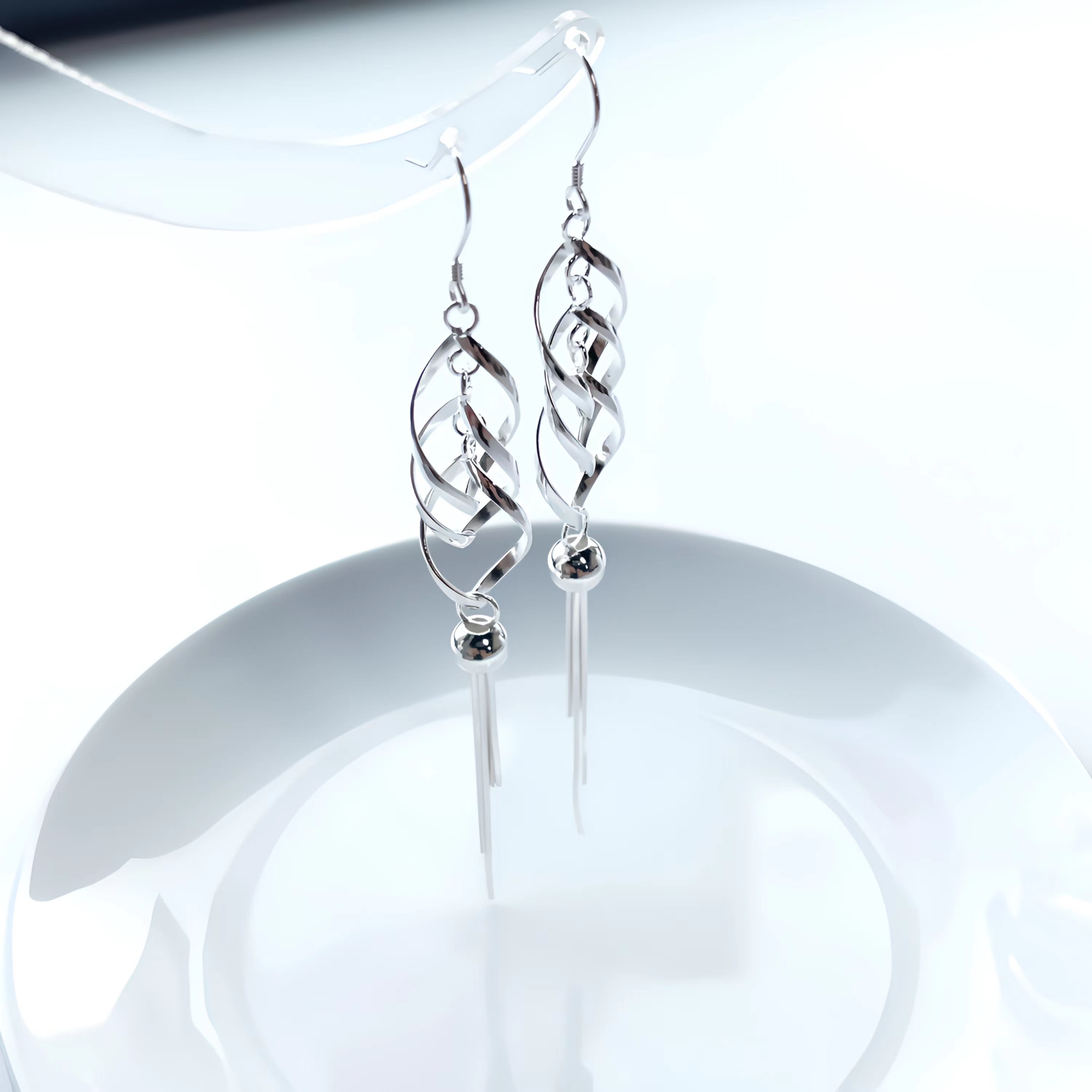 足银耳饰 三扭流苏耳钩蛇骨长款环环相扣轻奢节日礼物搭配穿搭女