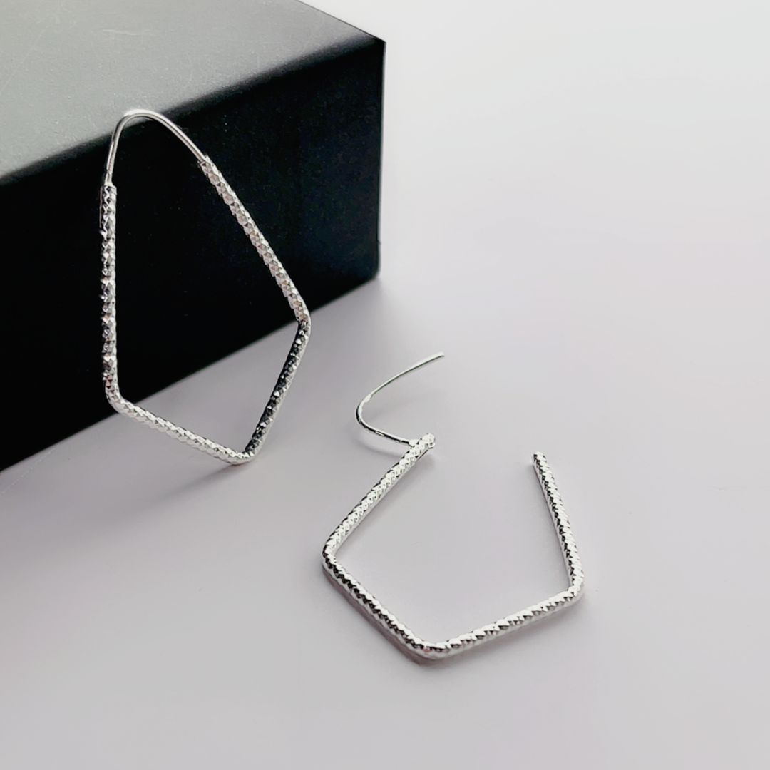 足银耳饰 菱形气质新年秋冬正品纯银耳饰大耳圈高档银耳圈纯银