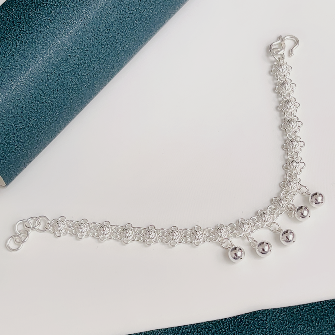 足银手链圆珠花花手链轻奢手工民族风精致多扣可调节礼