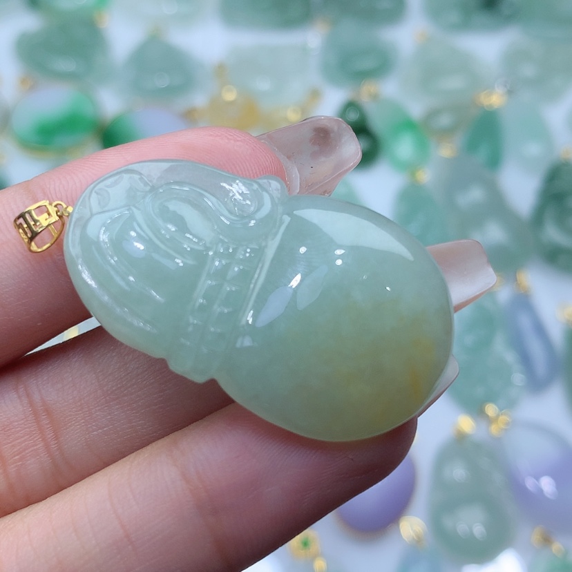 【闪购商品】翡翠颈饰未镶嵌