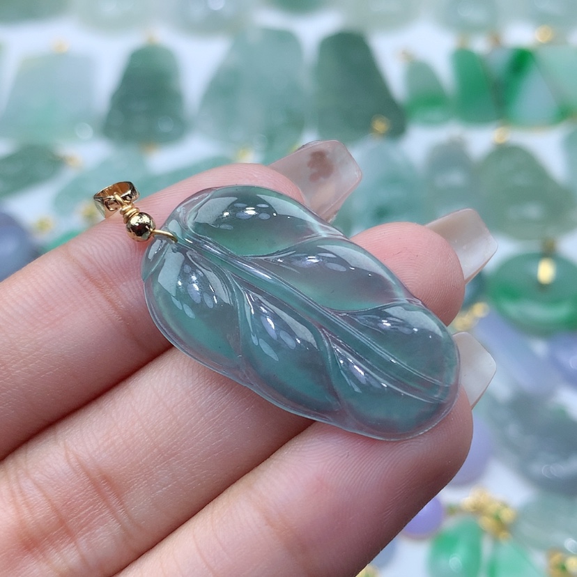 【闪购商品】翡翠颈饰未镶嵌
