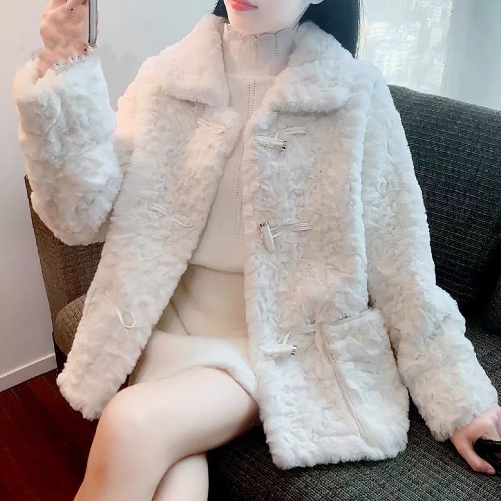 加绒加厚冬款羊羔毛外套时尚保暖